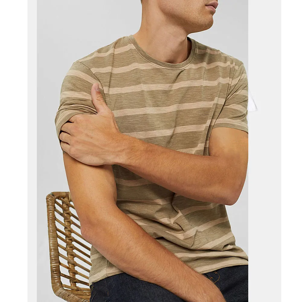 Tri-blend 70% Combed Ring-spun Cotton 15% Polyester 15% Rayon t Shirt
