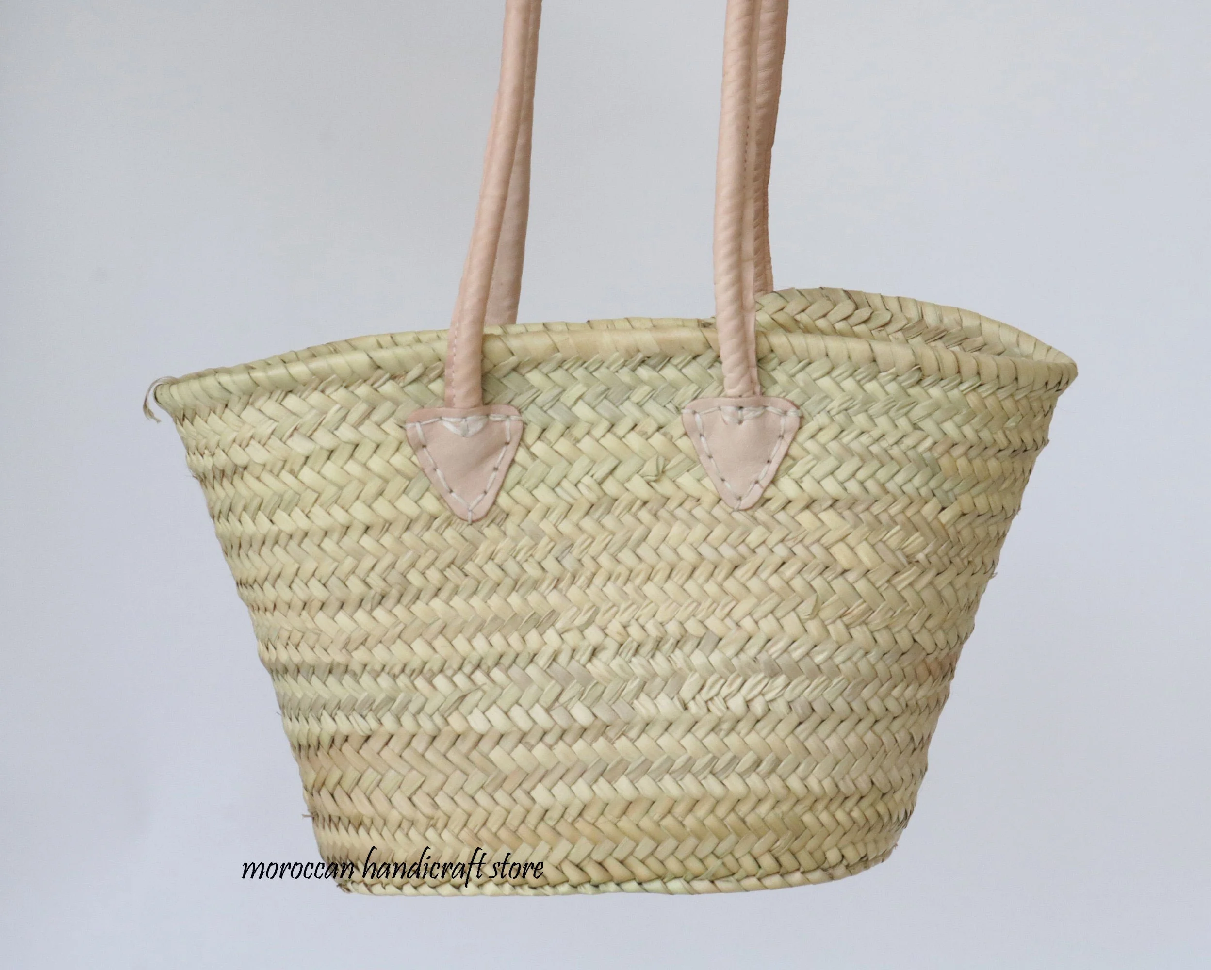 Source Straw bag French Basket Handle- size Medium- leather french