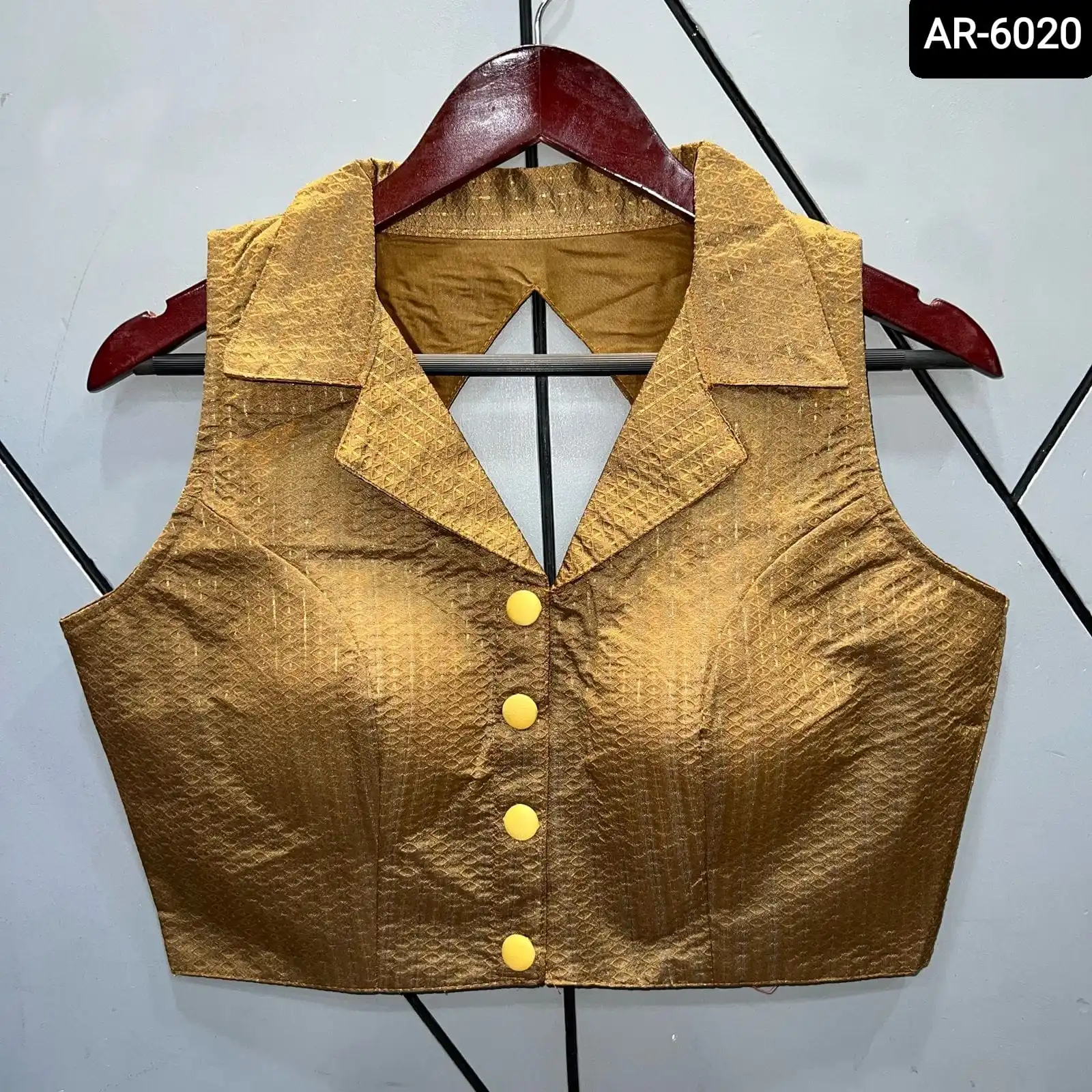 Heavy Designer Jecquard Silk Designer Readymade Blouse with Short Sleeve Attach in Side for Women Saree and Lehenga Choli Blouse
