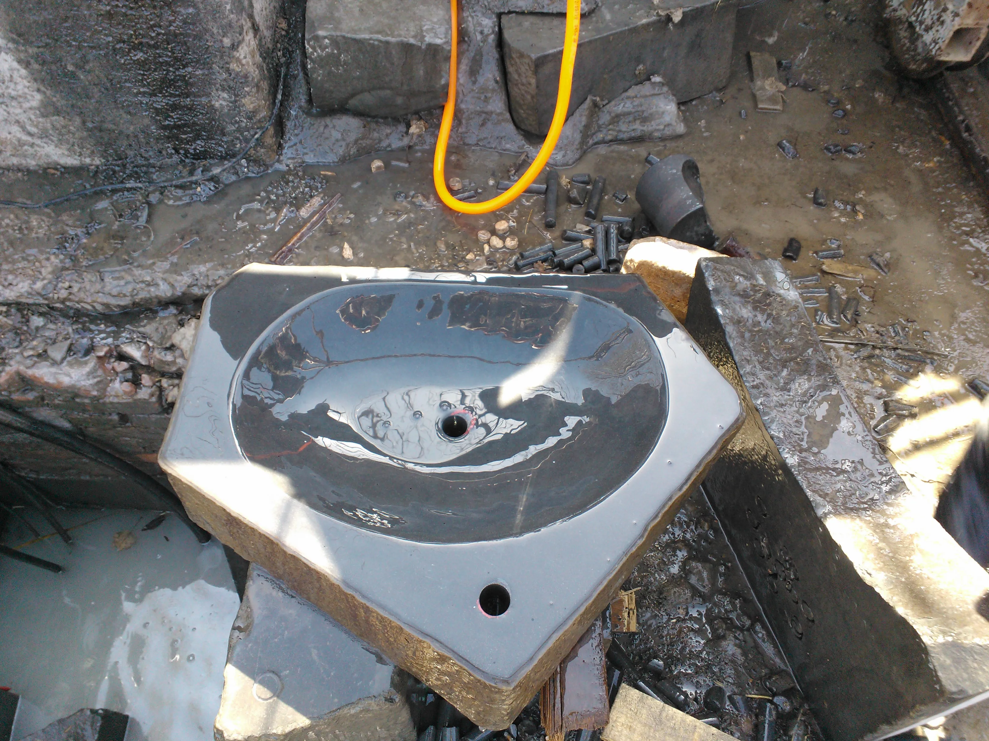 Natural Hand Carved Basalt Boulder Stone Sink Durable Stylish