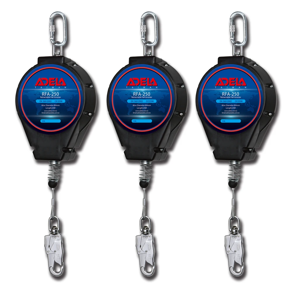 Industrial Retractable Fall Arrester with Carabiner Work at Heights Safety  Device