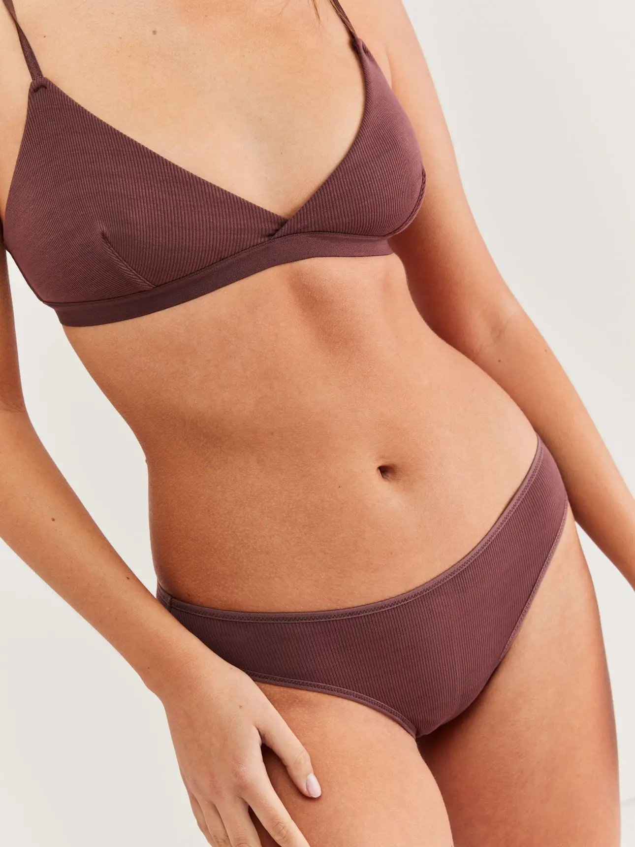 INTIFLOWER Set di reggiseno da donna e mutandine brasiliane a