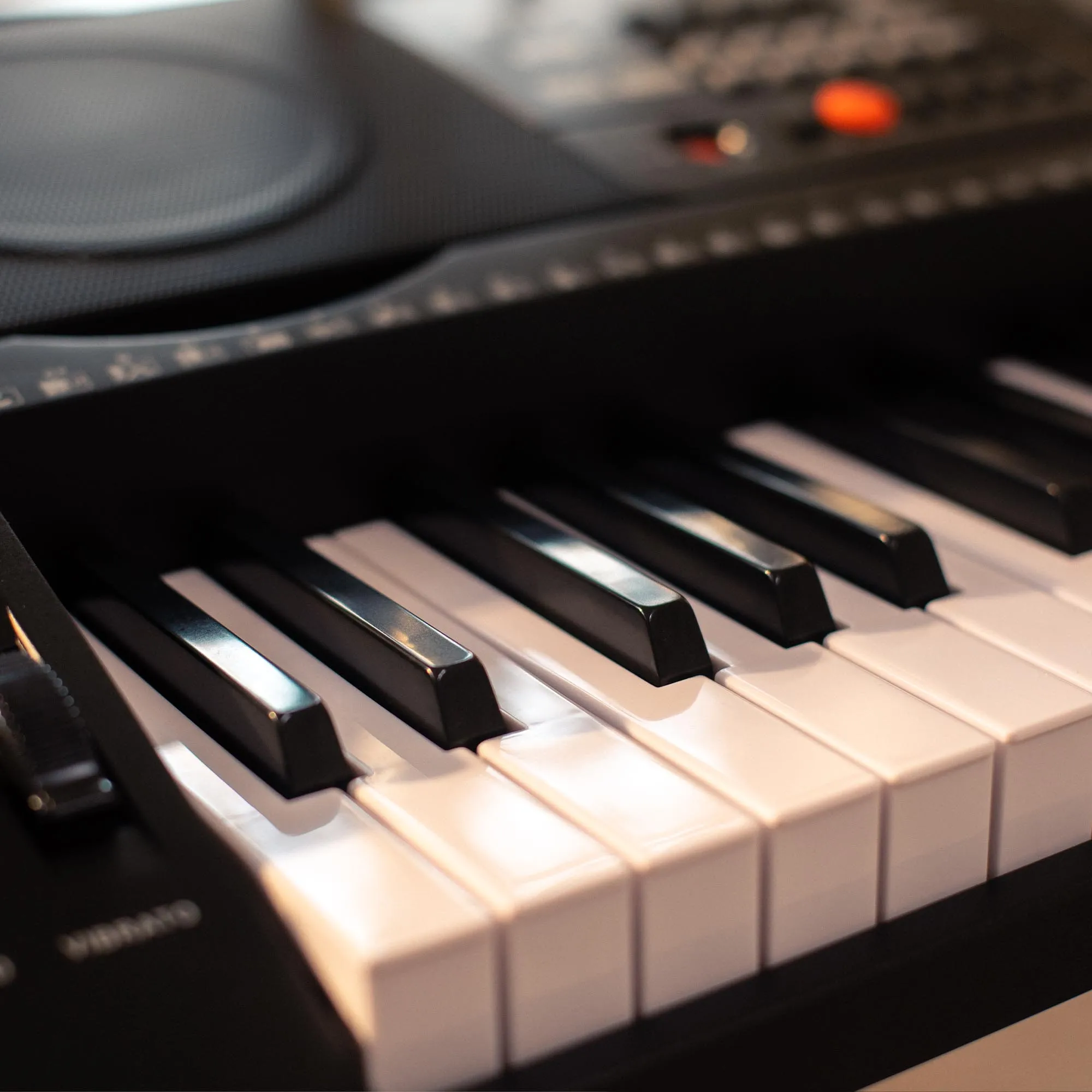 Axus Axp2 61 Note Electronic Keyboard Touch Sensitive Keys With Music ...