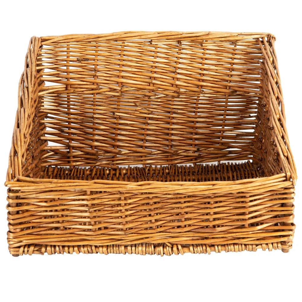 New Collections Eco-friendly Rattan Wicker Sloped Shop Display Basket Fruit Basket Bread Basket for Bakery and Supermarket