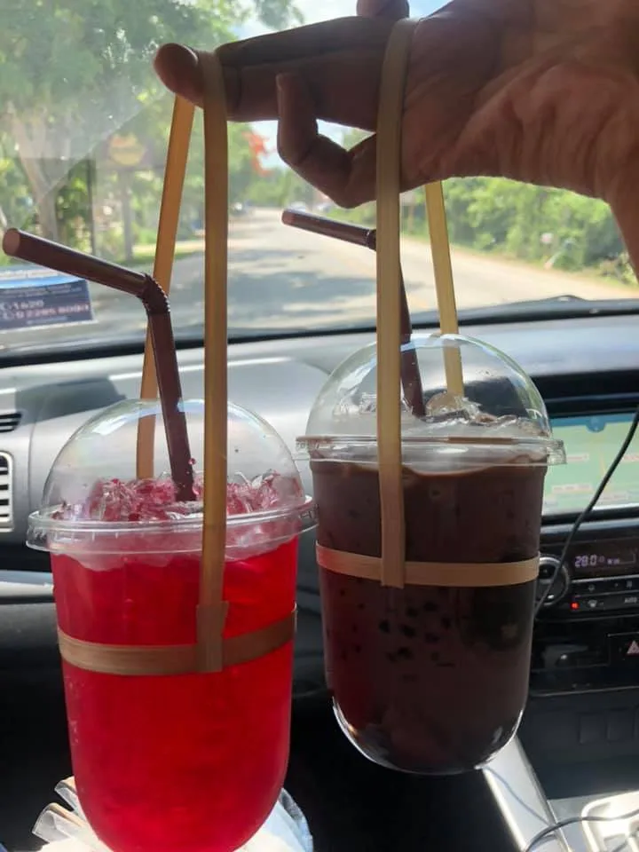 Высококачественный держатель для кофейной чашки на вынос из бамбукового материала-Whatsapp: +