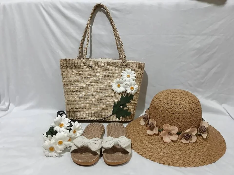 Source Lovely Heart-Shaped Rattan Bag Wholesale Hand-Woven Gift Christmas  Ideas From Vietnam Made By Craftsmen 2022 on m.