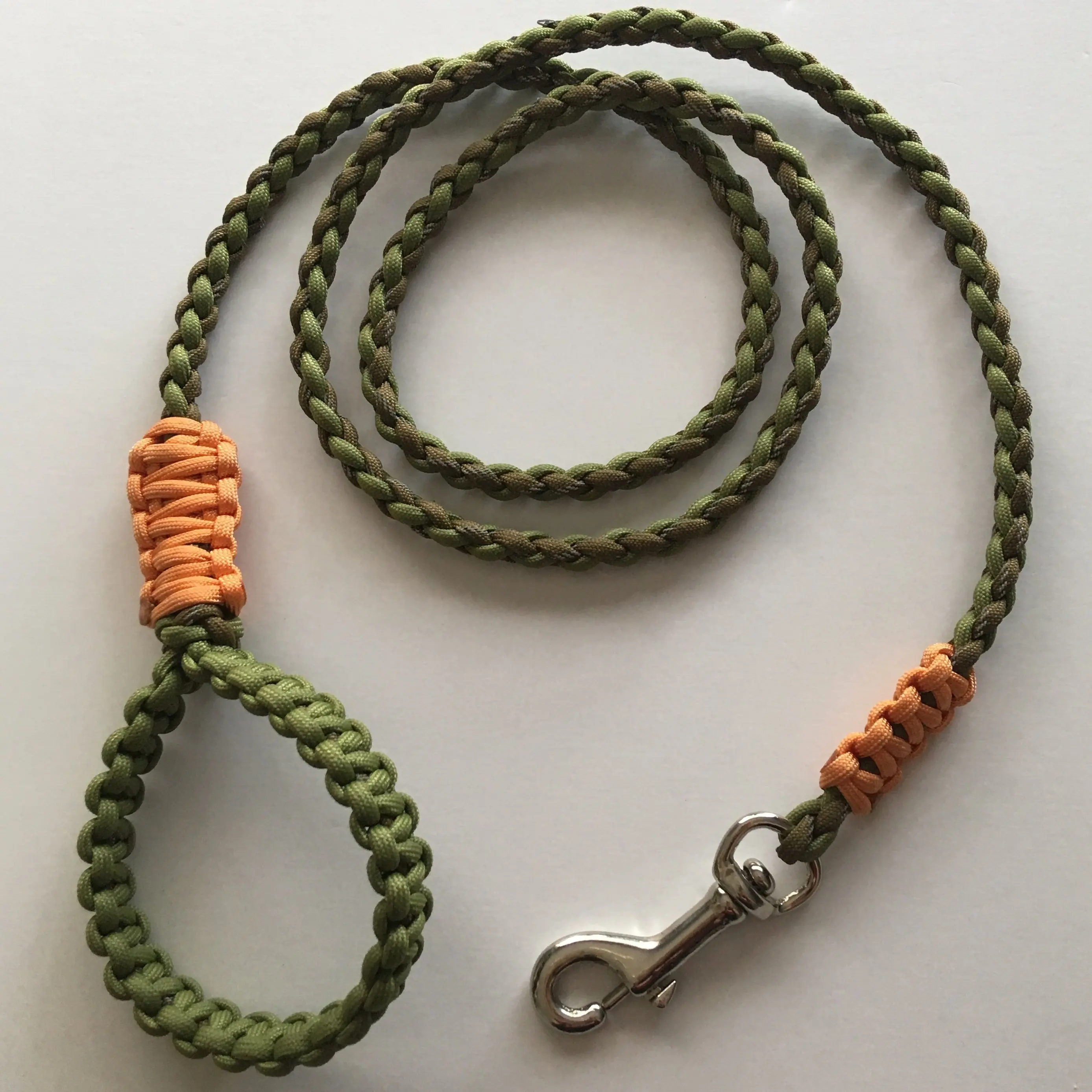 Pembuatan Tali Anjing Macrame Katun Hijau Gelap Yang Modis Buy Stylish Dark Green Cotton Macrame Dog Leash Manufacture Macrame Cotton Purple Dog Rope Leash Supplier Cotton Macrame Khaki Dogs Rope Leash Manufacture Product