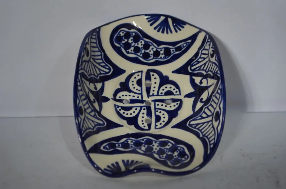 
Декоративная мыльница, изготовленная марокканскими горшками 