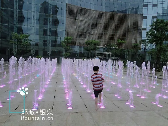 Новейший фонтан DMX512 с переменной скоростью, 24 В постоянного тока, с системой управления музыкальным фонтаном DMX512 для музыкального фонтана