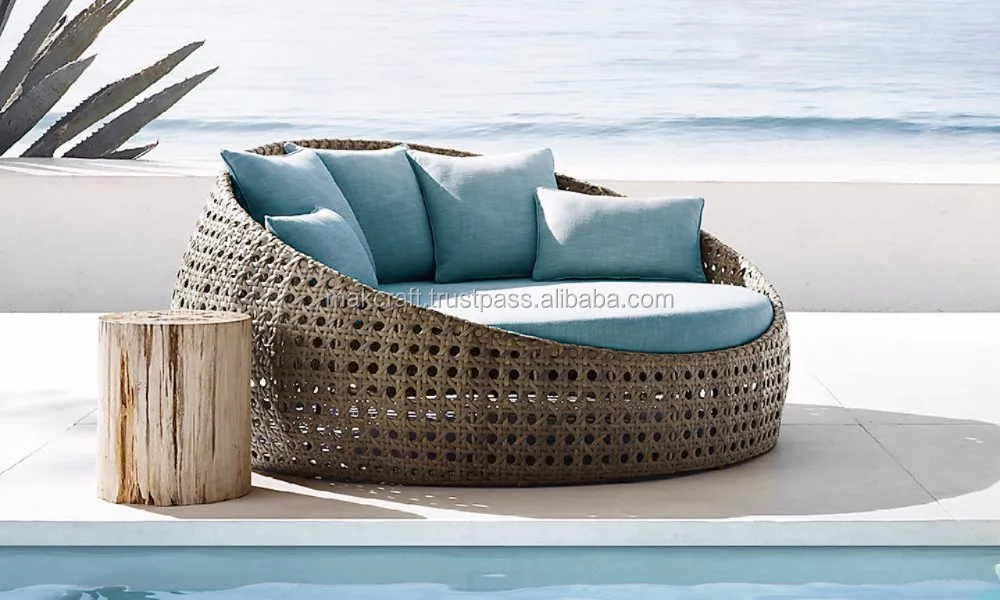 circular pool lounger