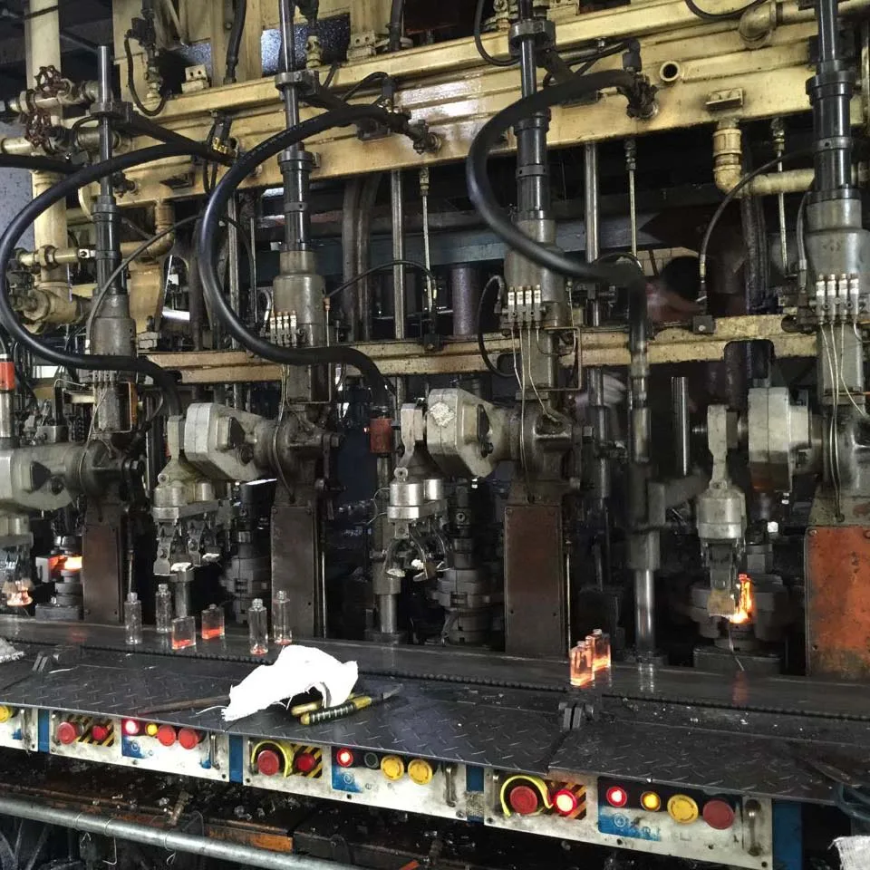 Xuzhou Brilliant Glass Products Co., Ltd. 1