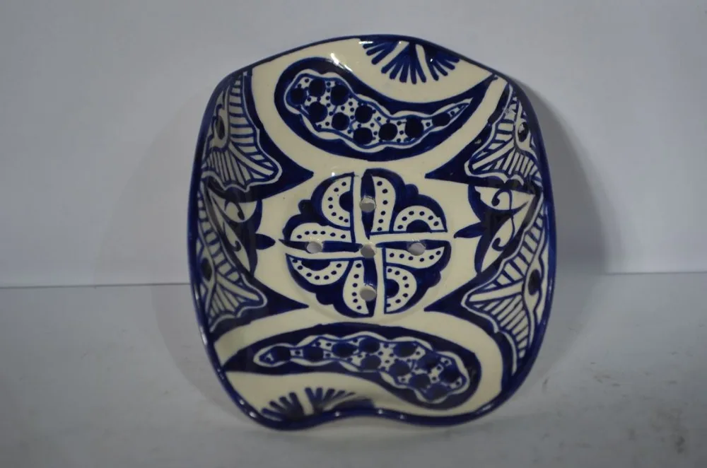 
Декоративная мыльница, изготовленная марокканскими горшками 