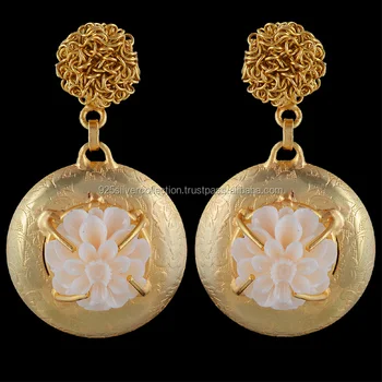 Carved Flower New Design Gold Plated Wire Warred Studs Earrings