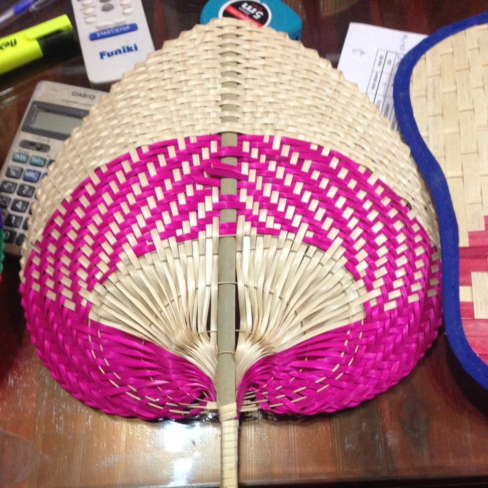 Kipas Tangan Daun Palem Dengan Banyak Warna Msjade Whatsapp
