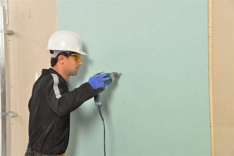Moisture Resistant Plasterboard For Dry Lining Internal Walls And