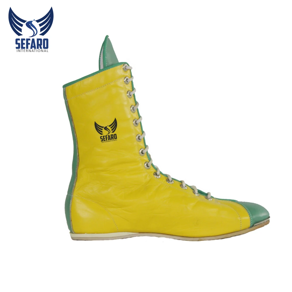 Boxers Looking for Lightweight Flexible Boxing Shoes for Training and Competitions in Black Color Quality PU Material