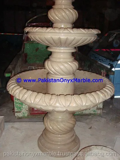 Мраморные фонтаны для использования вне помещения