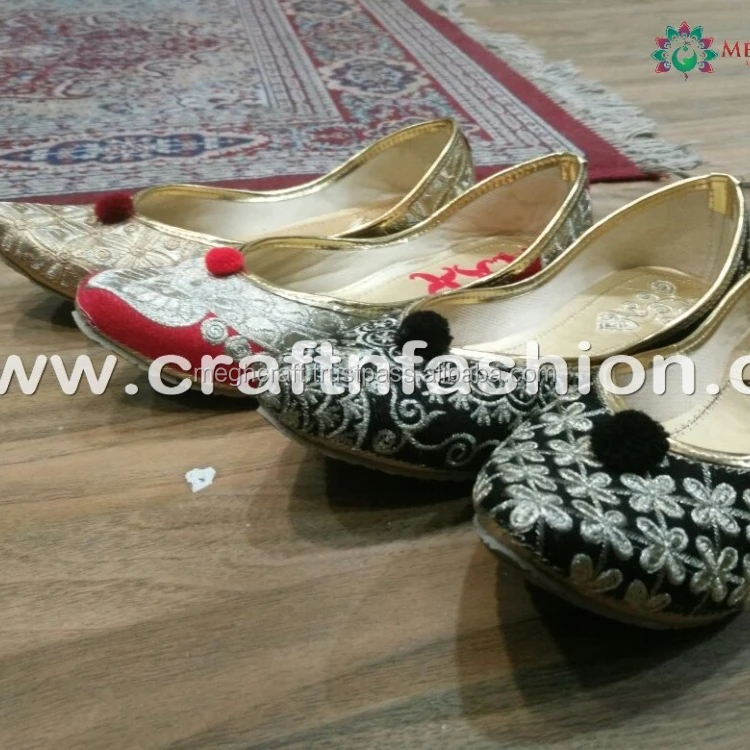 Indian Rajasthani Traditional Ethnic Mojari Khussa For Women Jutis