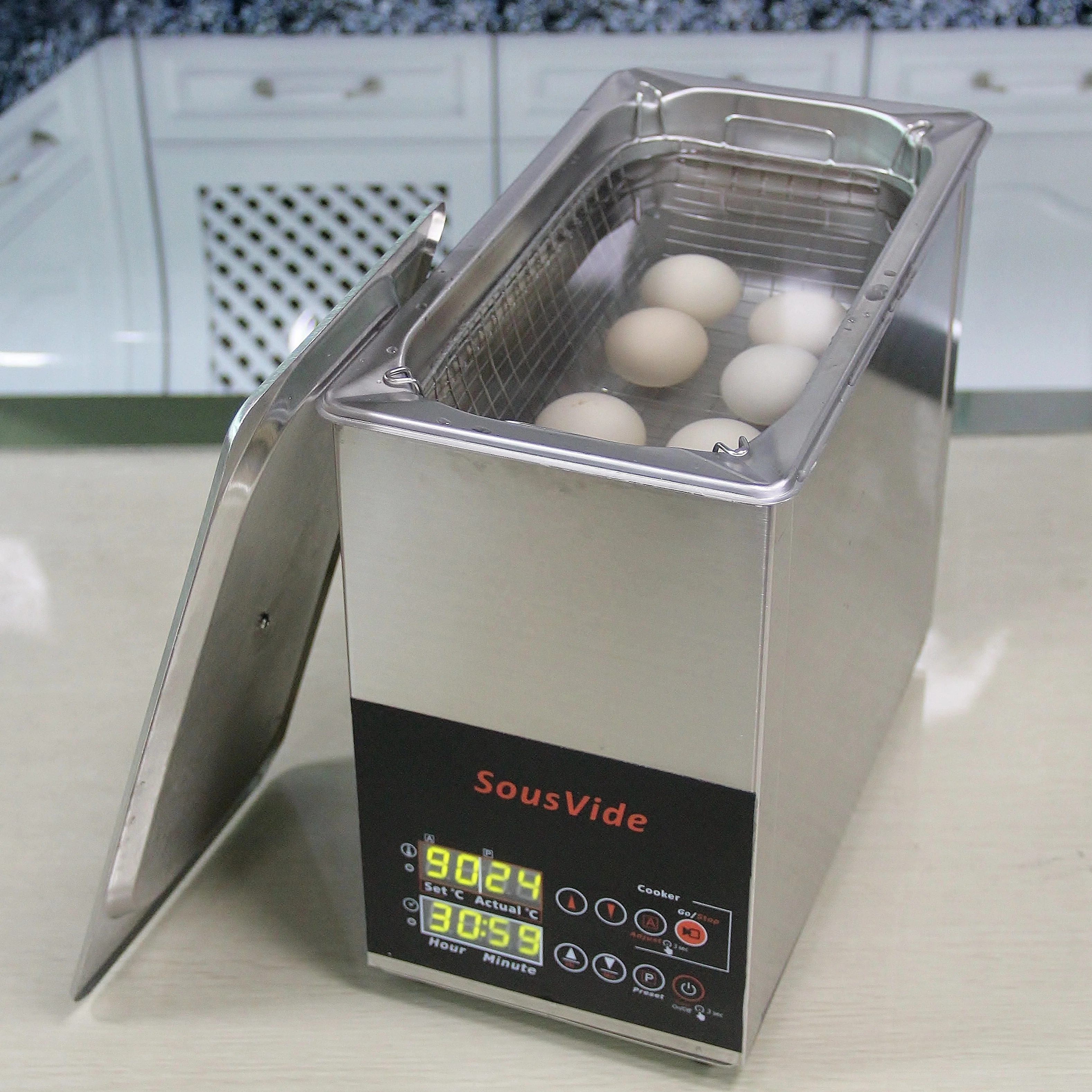 EggBath - Soft Boiled Egg Cooker with a Built-In Timer