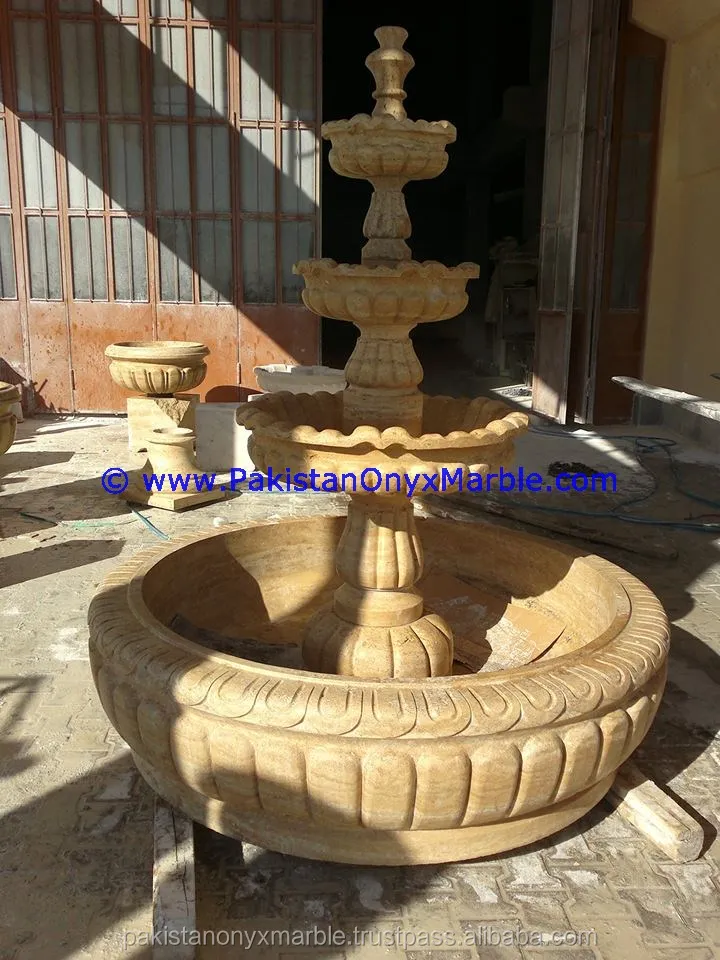 Мраморные фонтаны для использования вне помещения