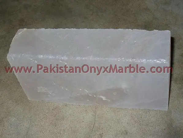 Купить дешевые плиты и блоки из белой соли