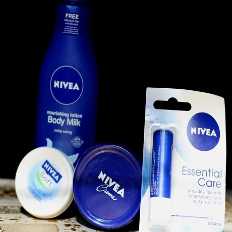 nivea milk face cream