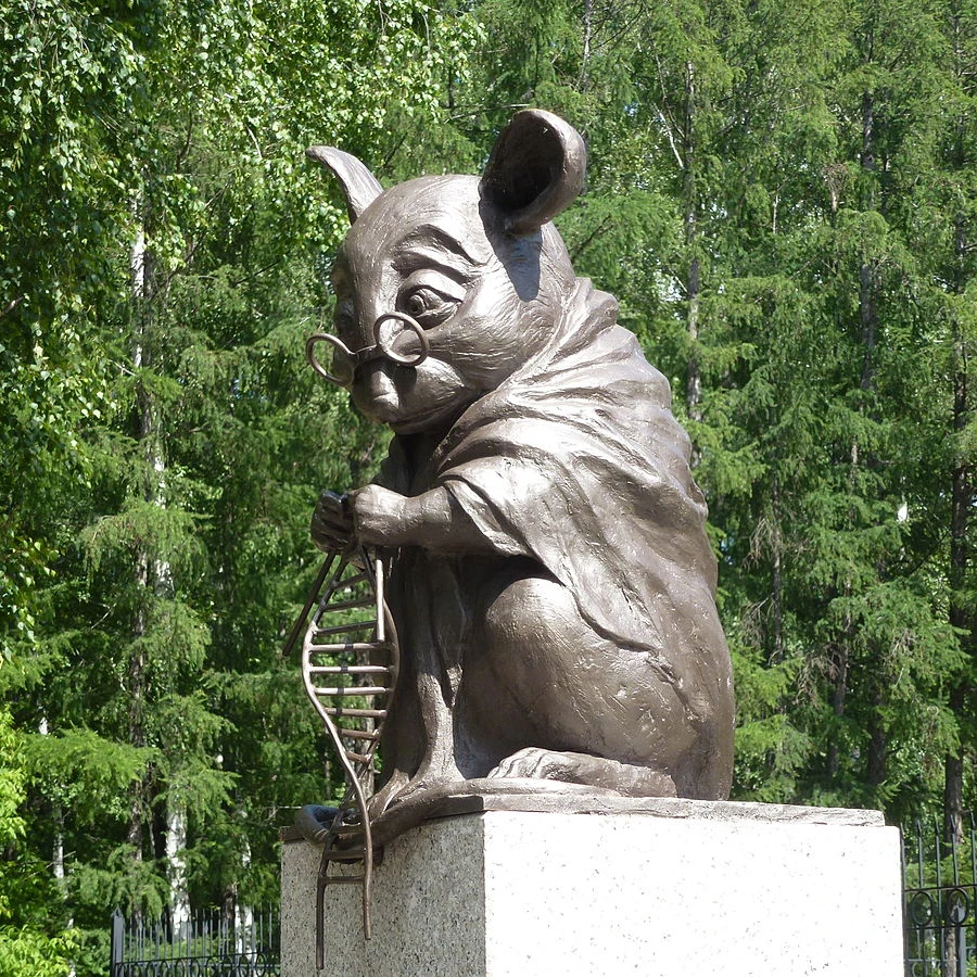 Outdoor Garden Decorative Funny Kindly Metal Animal Sculpture Bronze Mouse Rat Statues