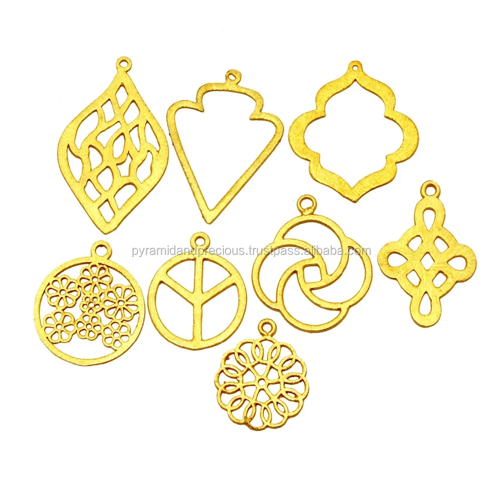 Hippie Peace Sign Round Brushed Gold Plated Metal Charms Pendant - Jewelry Findings Charms