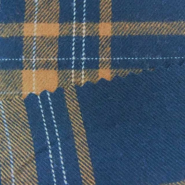 Проверка красителя хлопчатобумажной фланелевой