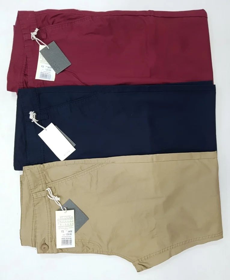 Mens Chinos  Smart Chino Trousers Pants for Men  Dockers Europe   Dockers