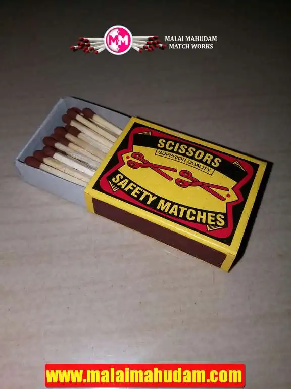 Красочные деревянные солнечные безопасные спички с черной спичкой