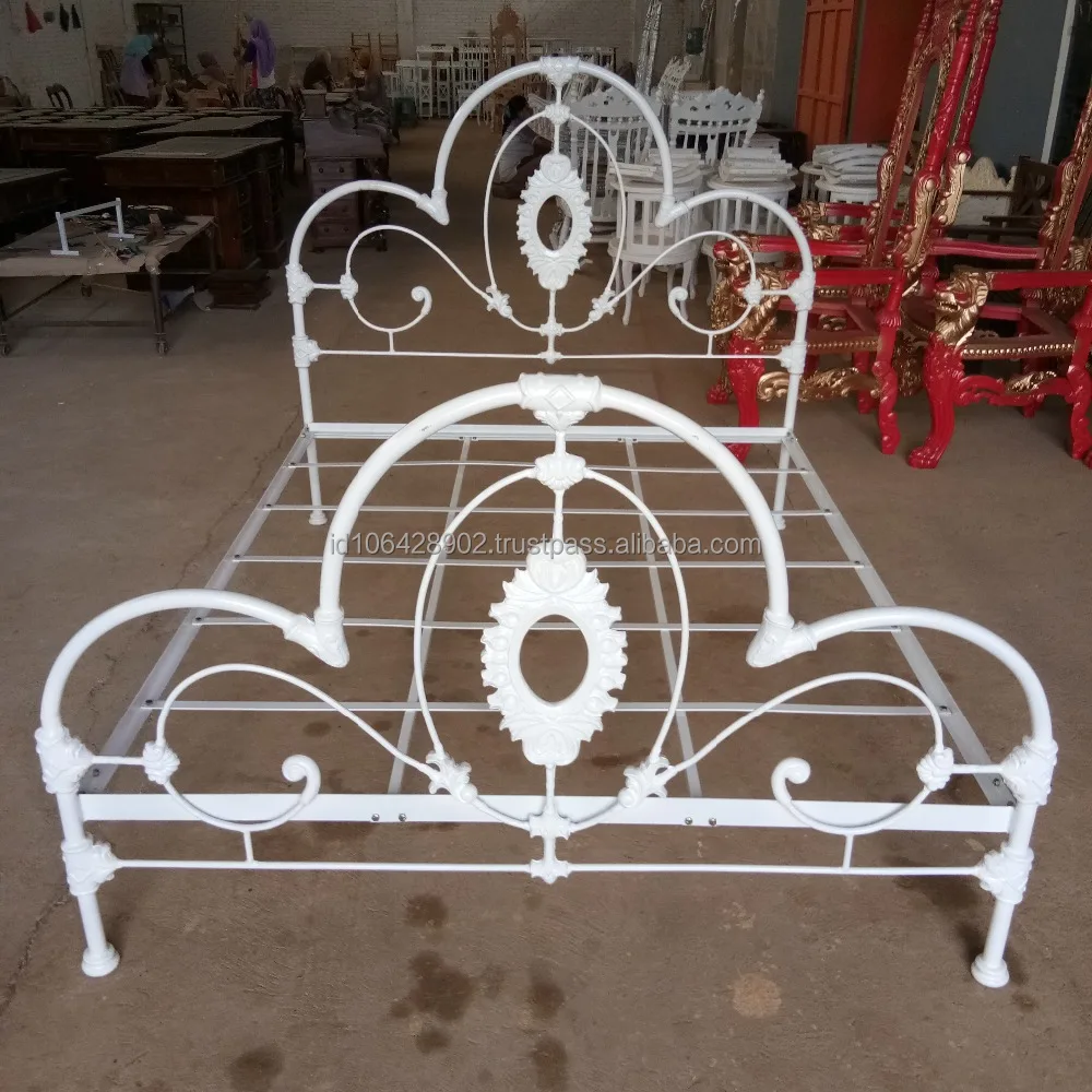 Classic Metal Beds Frame Queen Stylish Cast Iron Design Home Furniture ...