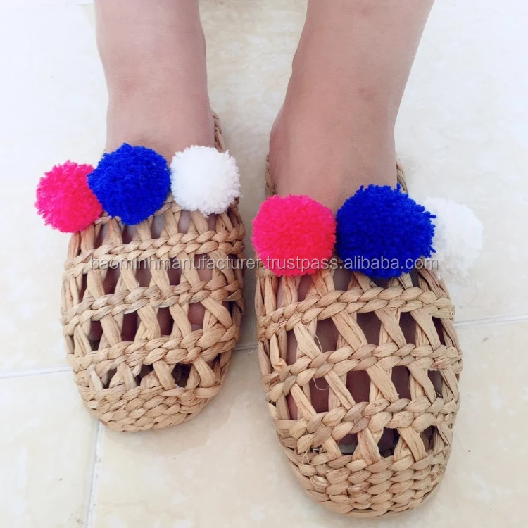 Miniポンポンわら靴手作り 織布靴 Slippers Sandals Handmade Woven Manの女性の靴 Buy わらじ わらのスリッパ 水ヒヤシンススリッパ Product On Alibaba Com