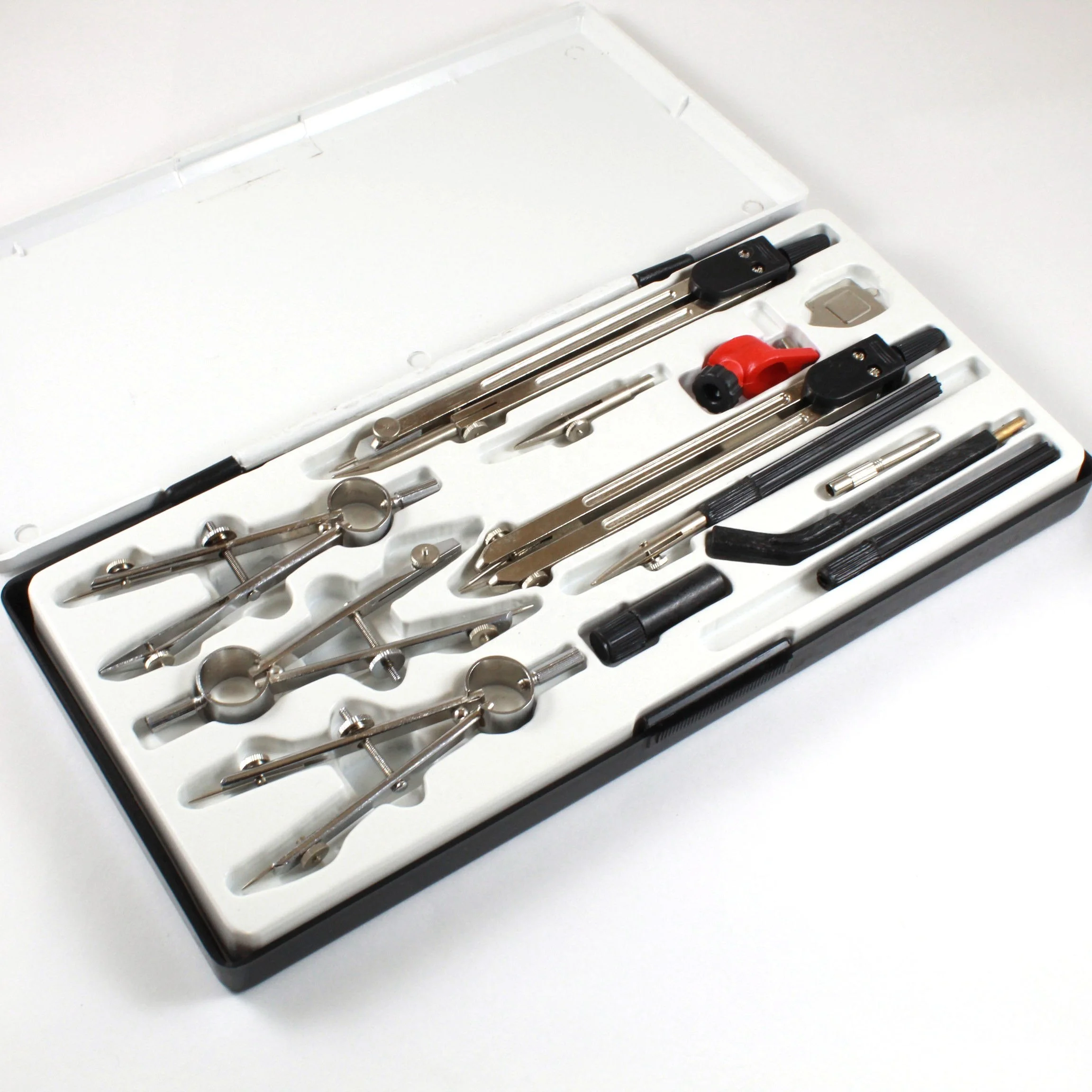 Update more than 156 instrument box for engineering drawing seven.edu.vn