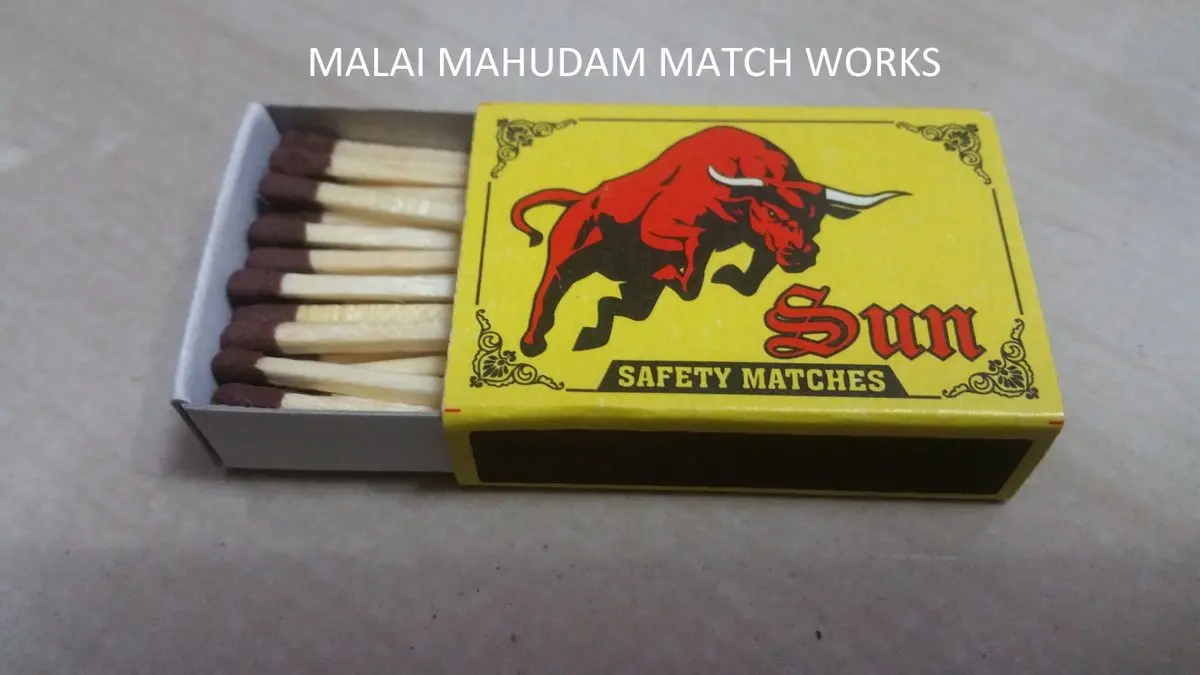 Safety Wooden Match Box with Colorful Black/White Match Head Household Gift Outdoor Wedding Candle Matchstick Made Wax Cardboard