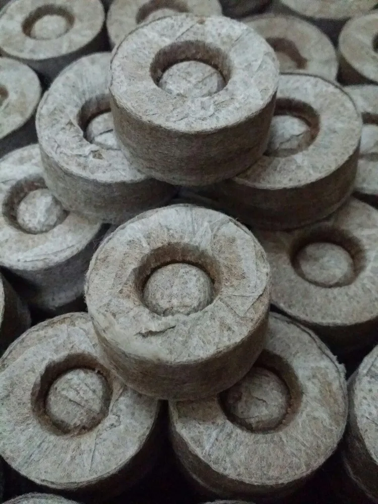 Compressed Coco Peat Low Ec Coconut Shell Fiber At Wholesale Price For