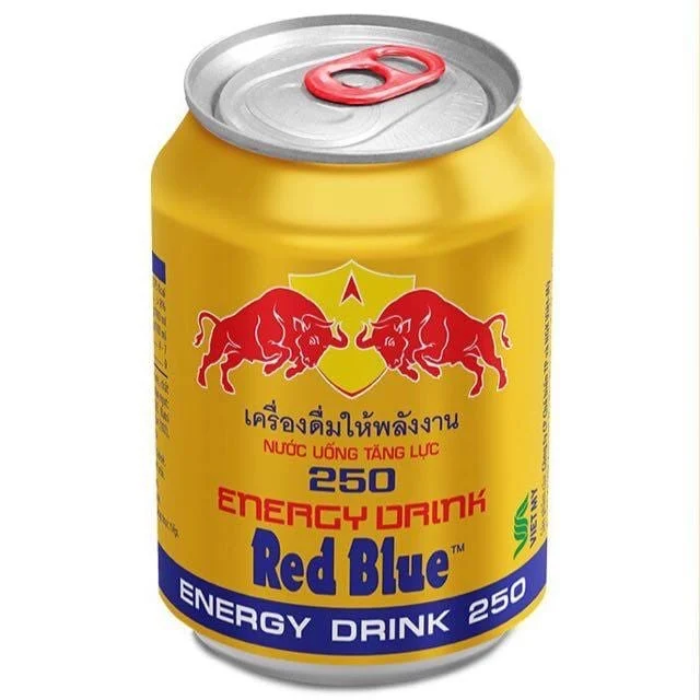Энергетики халяль. Ред Булл Халяль. Редбул Энергетик Халяль. Вьетнамские энергетики напитки. Red Blue Энергетик.