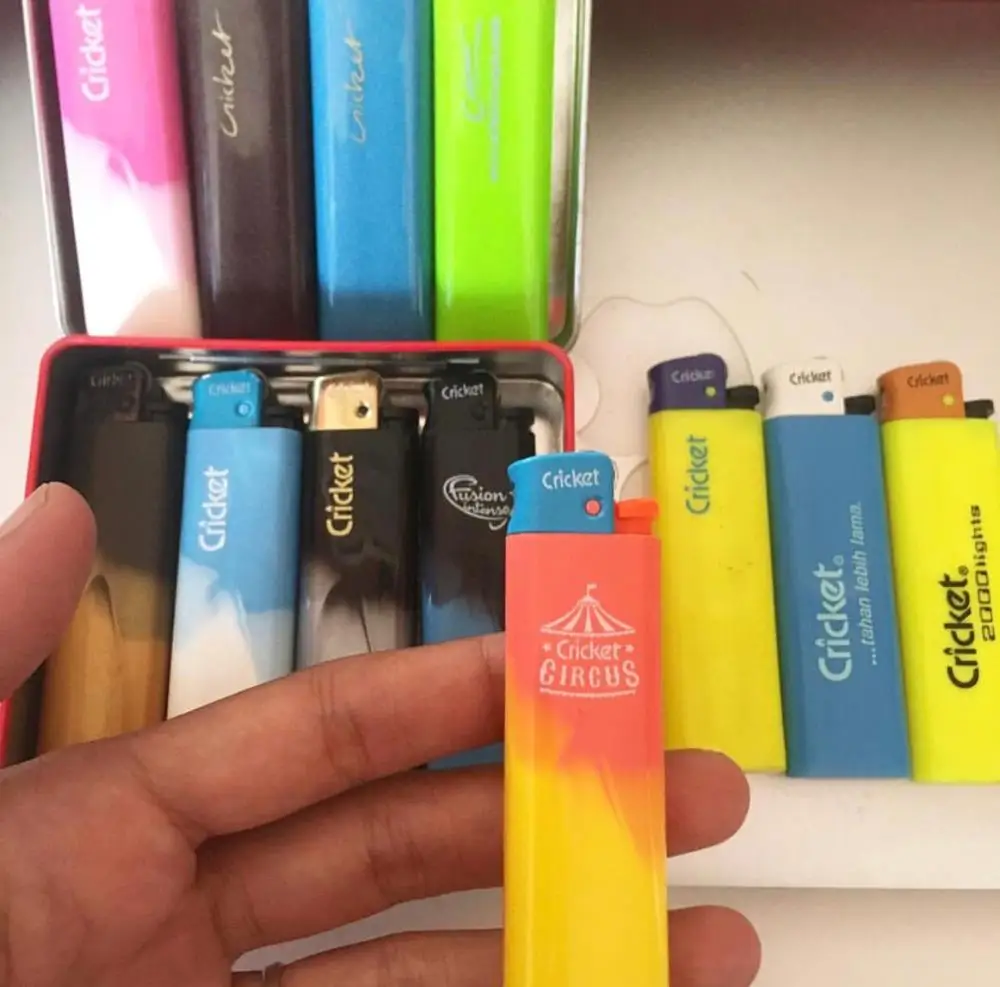 Korek Api Kriket Sekali Pakai Isi Ulang Asli Dengan Harga Grosir Buy Cricket Lighter Refillable Gas Lighter Disposable Cricket Lighter Product On Alibaba Com