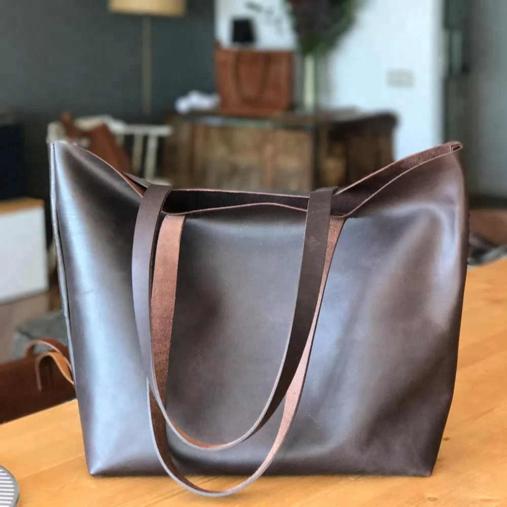 Brown Leather Tote | vlr.eng.br