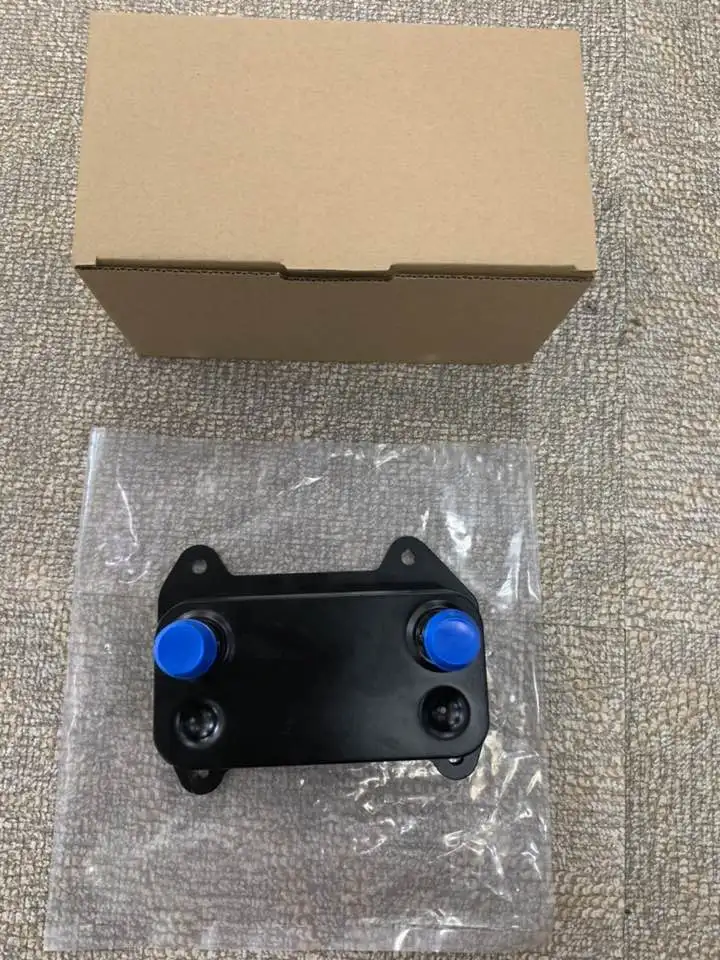
Новый масляный радиатор для RXP RXP-X GTI GTS GTX 2007-2015 420888852 
