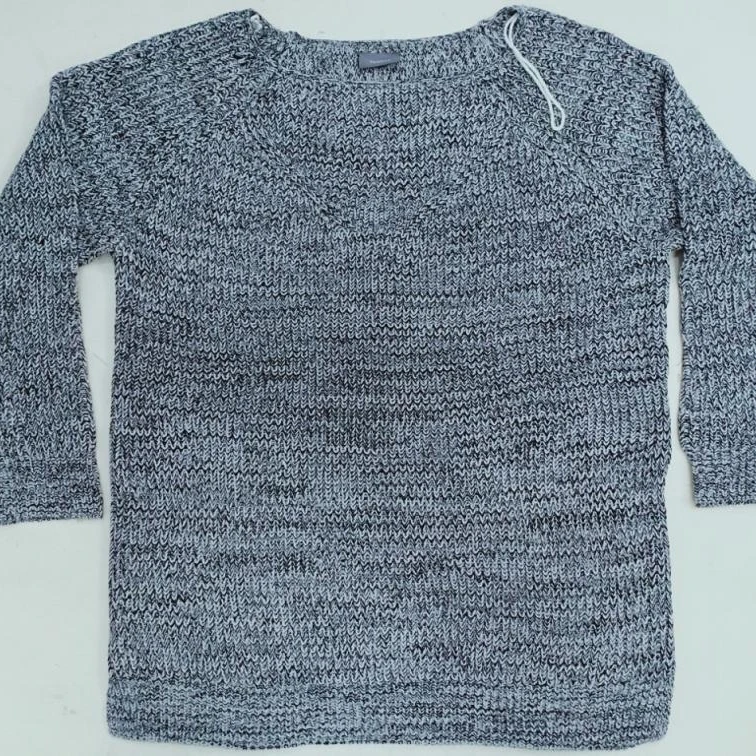 ladies crew neck jumpers