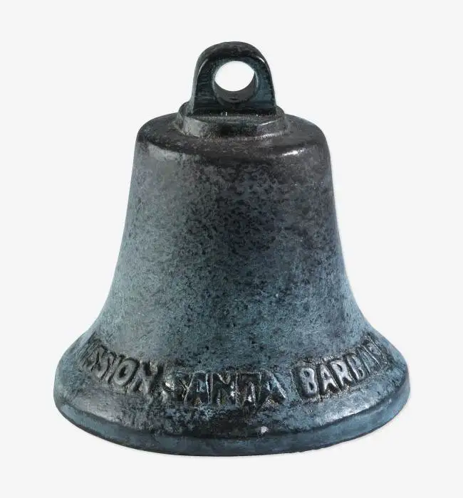 Колокольчик использование. Колокол с корабля ваза. Форма колокольчика скульптура. Alchemy Antique Bells. Сколько стоят колокола для храма.