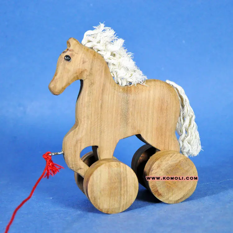 Contrast Color Wooden Horse Pull Toy Custom Design Toys