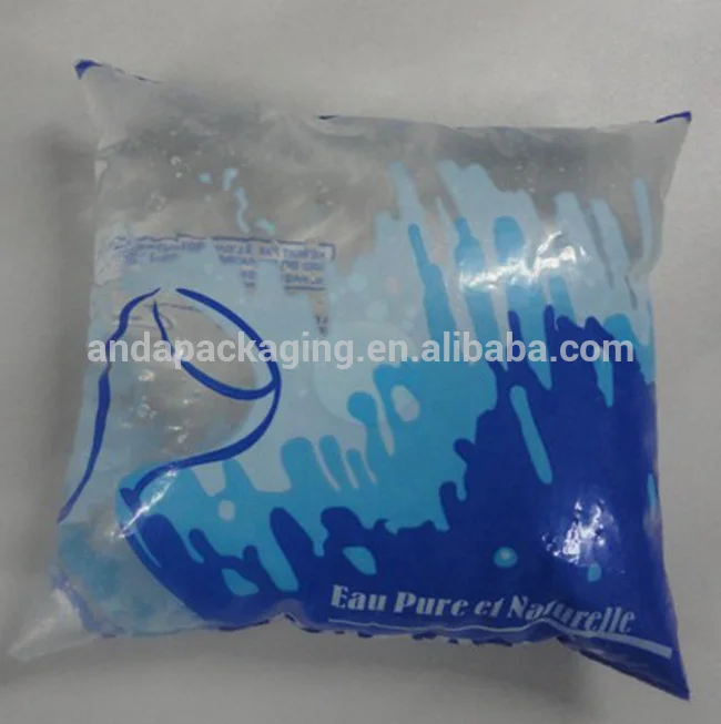 Le PEBD sac en plastique de l'eau pure Sachet 500ml Le rouleau de
