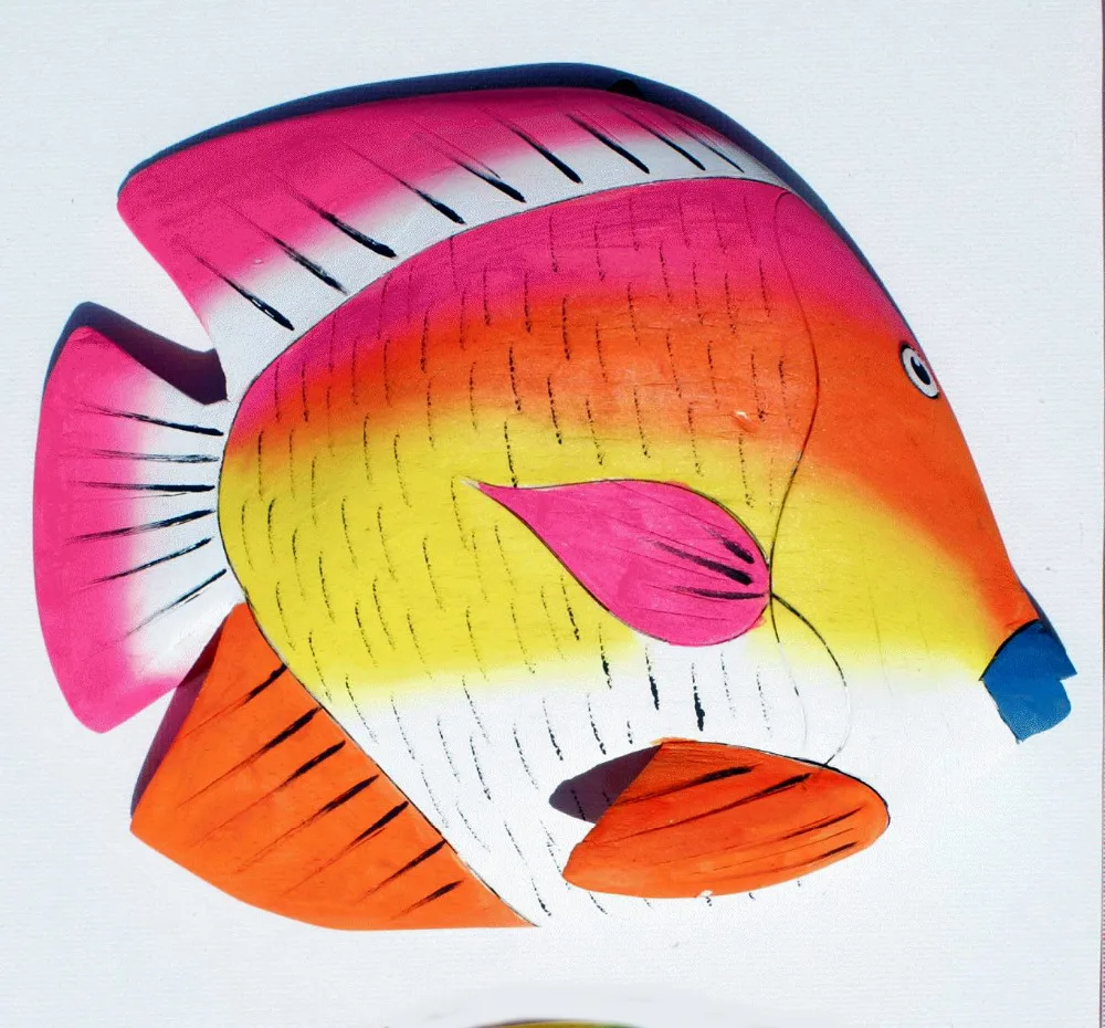 2 x Tropical Fish Handmade and Hand Painted Ethically sourced from Ecuador 