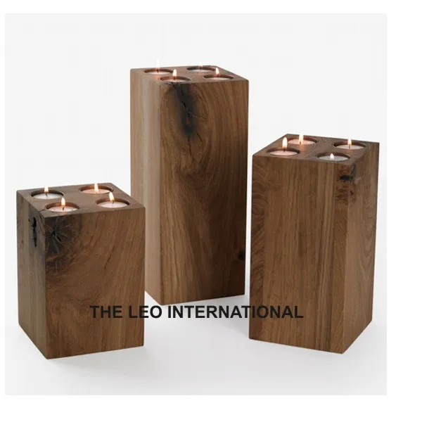 Роскошный деревянный подсвечник