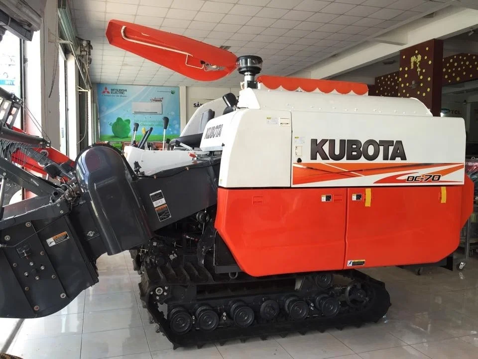 JAPANESE COMBINE HARVESTER DC70 - KUBOTA MACHINE - MADE in THAILAND