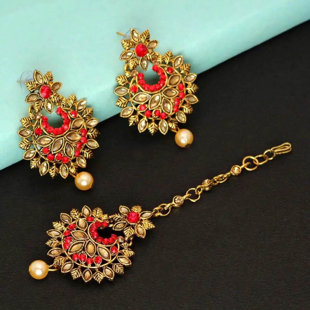 Buy Kundan Earrings,Maang Tikka With 