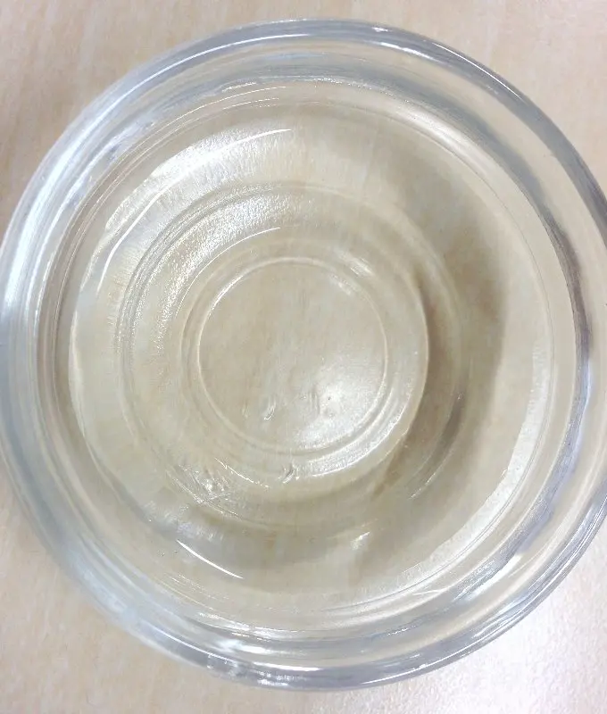 Japanese Strawberry Seed Extract Liquid Made in Japan With ECOCERT, HALAL for Cosmetics for Whitening, Moisturizing