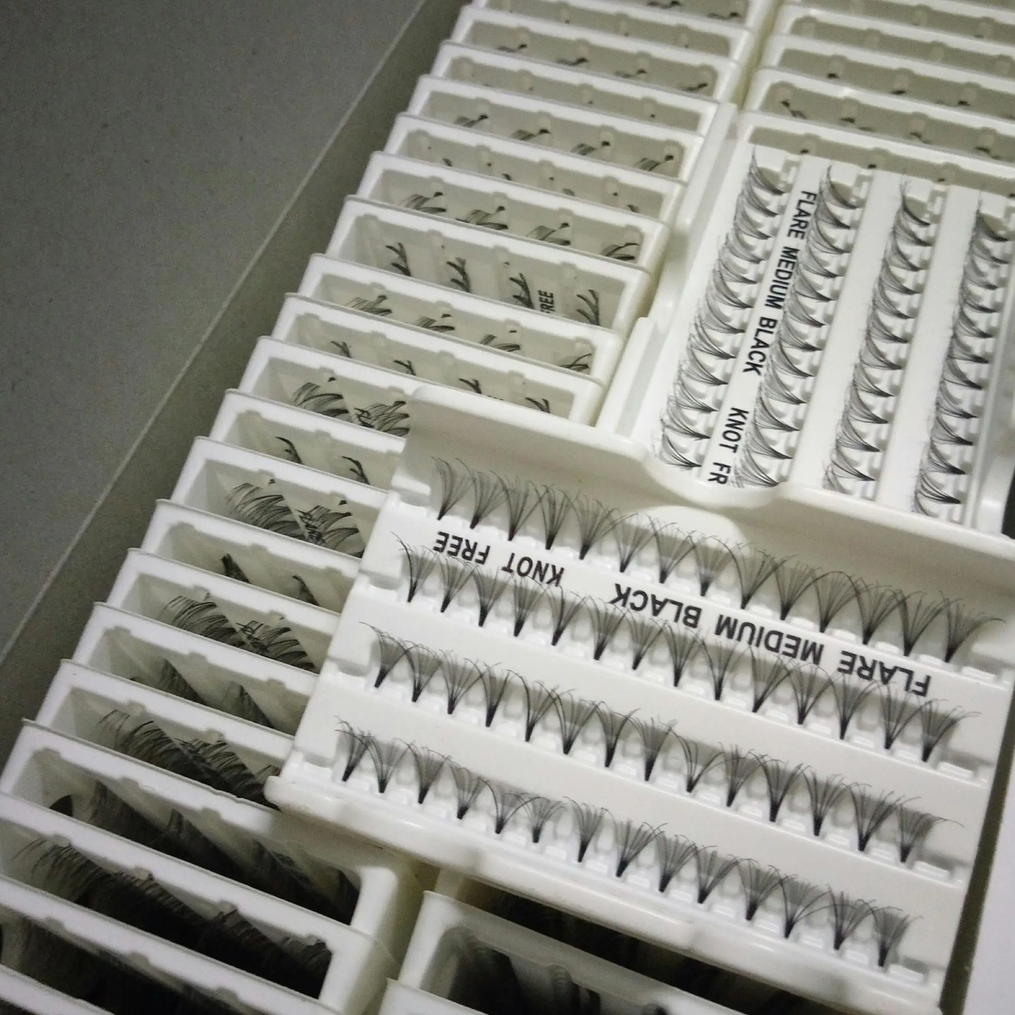 Made In Vietnam Flare Eyelash Knot Free Mink Silk Individual Flare